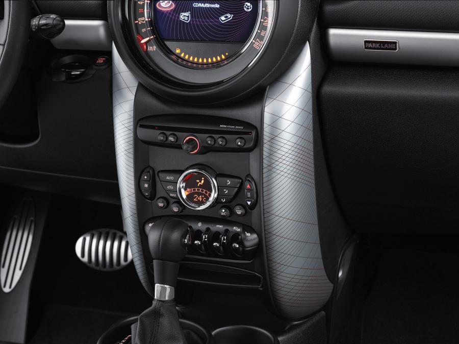  Mini Cooper Countryman Park Lane 2015 года  (фото 22 из 40)